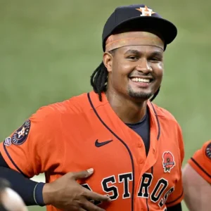 Alimber Santa logra no-hitter en su debut con Astros en MLB