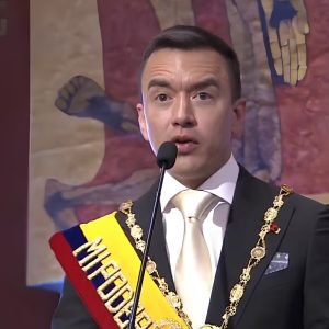 Noboa anuncia ampliación del Metro de Quito y refuerza agenda social