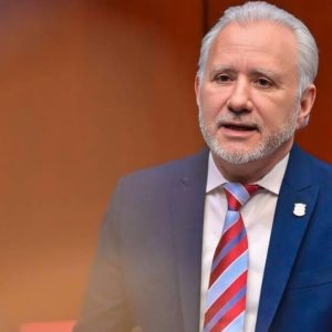 Antonio Taveras Guzmán deja el PRM y será senador independiente