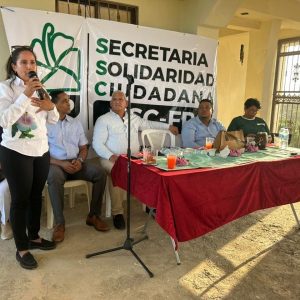 Fuerza del Pueblo homenajea a madres dominicanas en Valverde